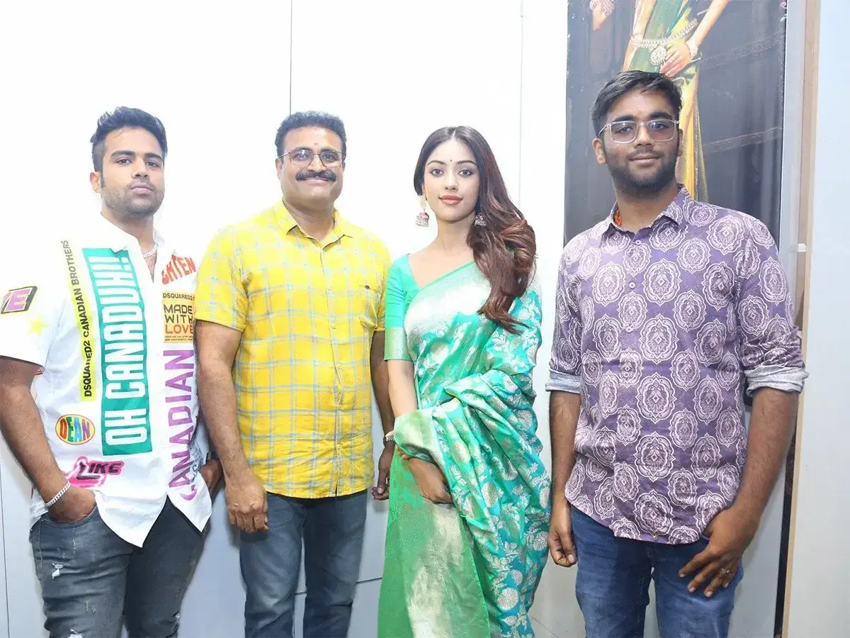 Anu Emmanuel Chandana Brothers Shopping Mall launch